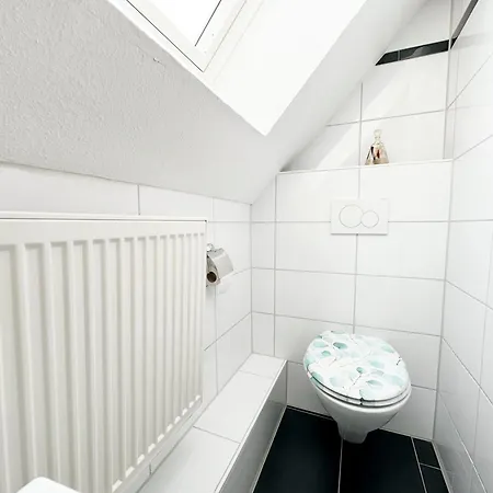 Gesamte Oberwohnung 3 Betten 2 Schlafzimmer