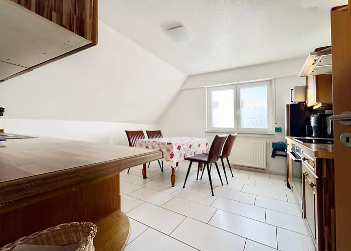 Gesamte Oberwohnung 3 Betten 2 Schlafzimmer Apartman